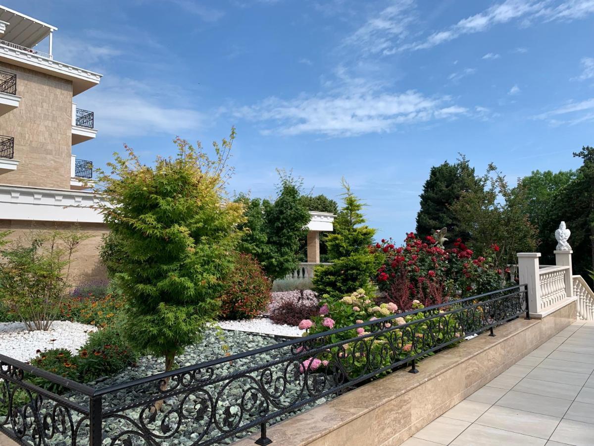 Valencia Gardens Deluxe Apartments Nessebar Extérieur photo